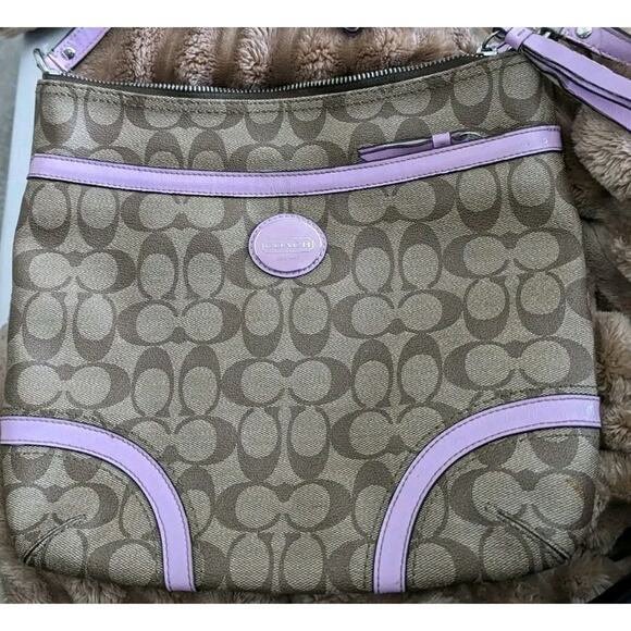 Coach Peyton Signature Crossbody F18926 Khaki Lavender Canvas Bag - Picture 2 of 13